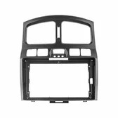 Hyundai Santa Fe 9 İnç 2002-2006 Multimedya Çerçevesi