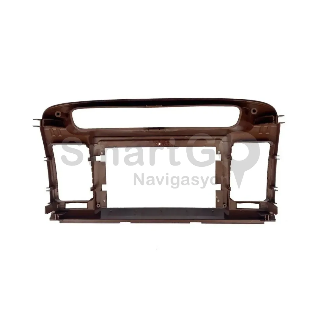 Toyota Camry 9 İnç 2002-2006 Multimedya Çerçevesi