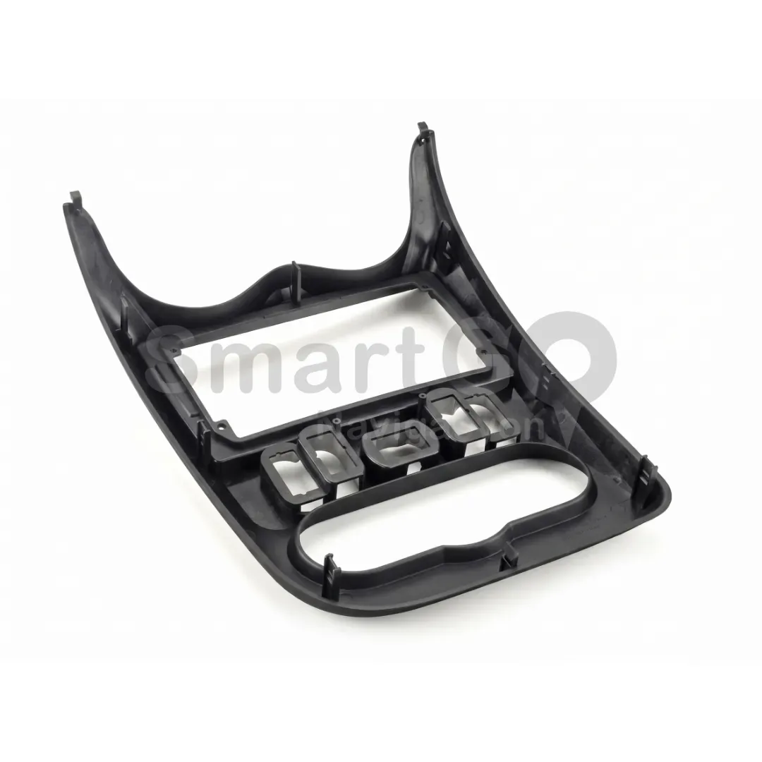 Dacia Duster 9 İnç 2010-2013 Siyah Multimedya Çerçevesi