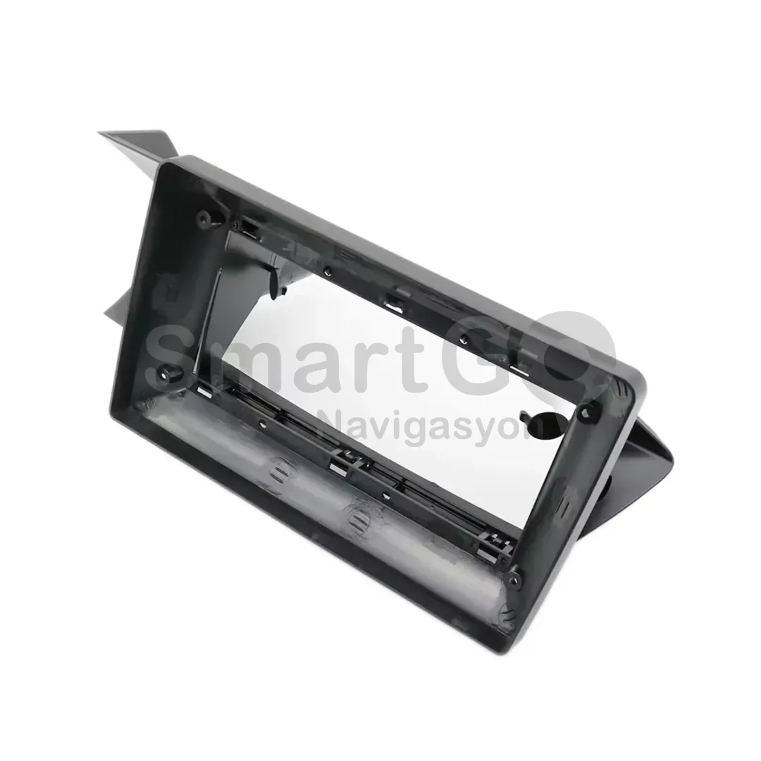 Mercedes C-Class 9 İnç 2011-2013 Multimedya Çerçevesi