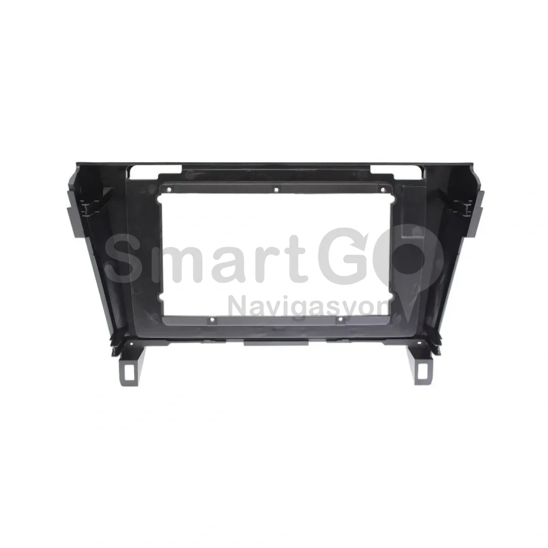 Nissan Qashqai 9 İnç 2014-2020 Multimedya Çerçevesi
