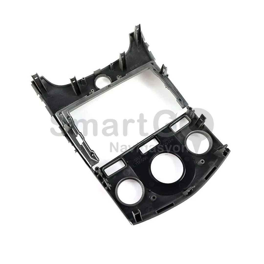 Kia Cerato 9 İnç 2010-2011 Multimedya Çerçevesi